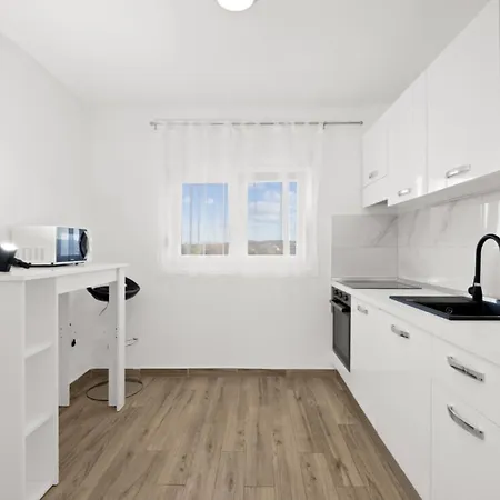 Вилла Feniks By Guide Polaca